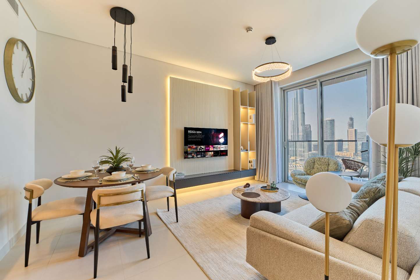Iconic 2BR Vida Dubai Mall with Direct Mall Access, photo 2