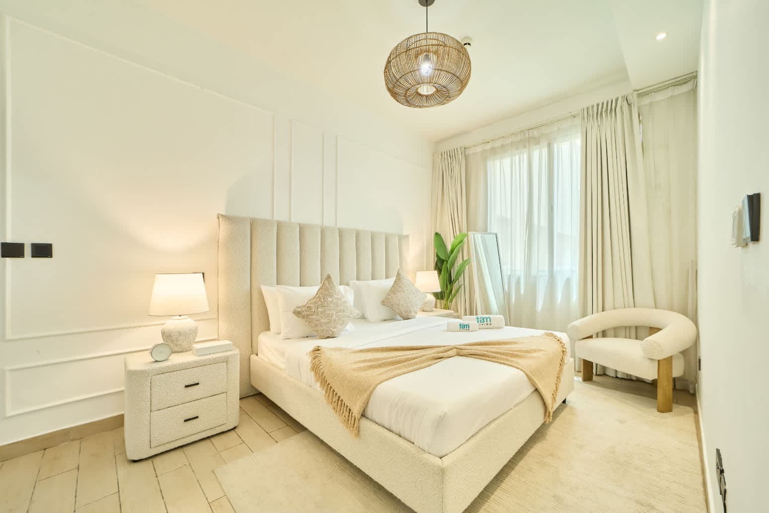Modern 1BR Retreat in JVT at LA Residences, photo 2