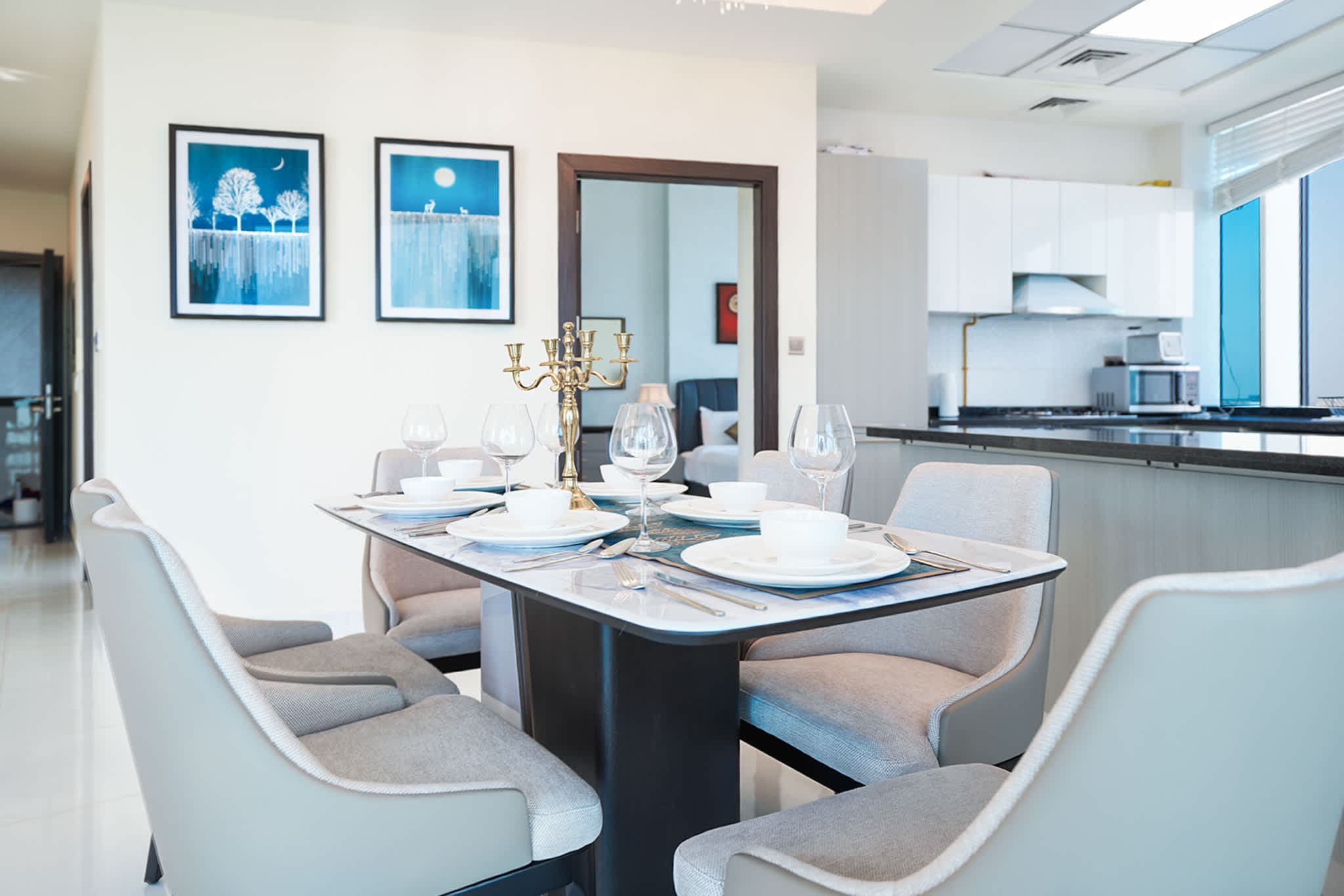 Stylish 2BR Apartment in Miraclz Arjan, photo 5