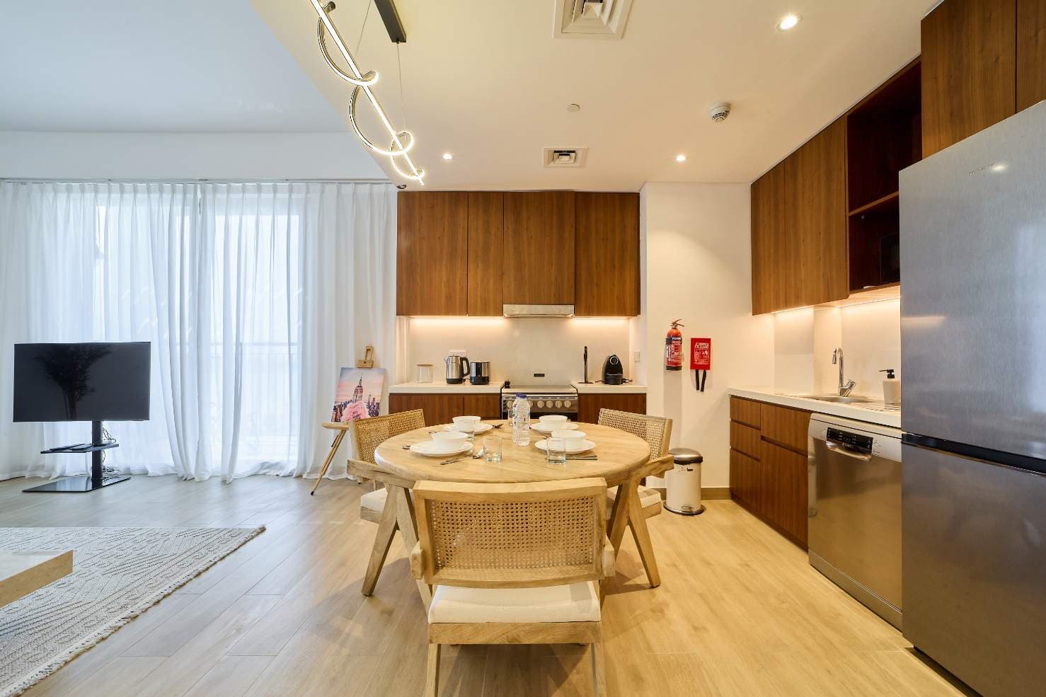Elegant 1BR with Waterfront View at La Sirene, photo 5