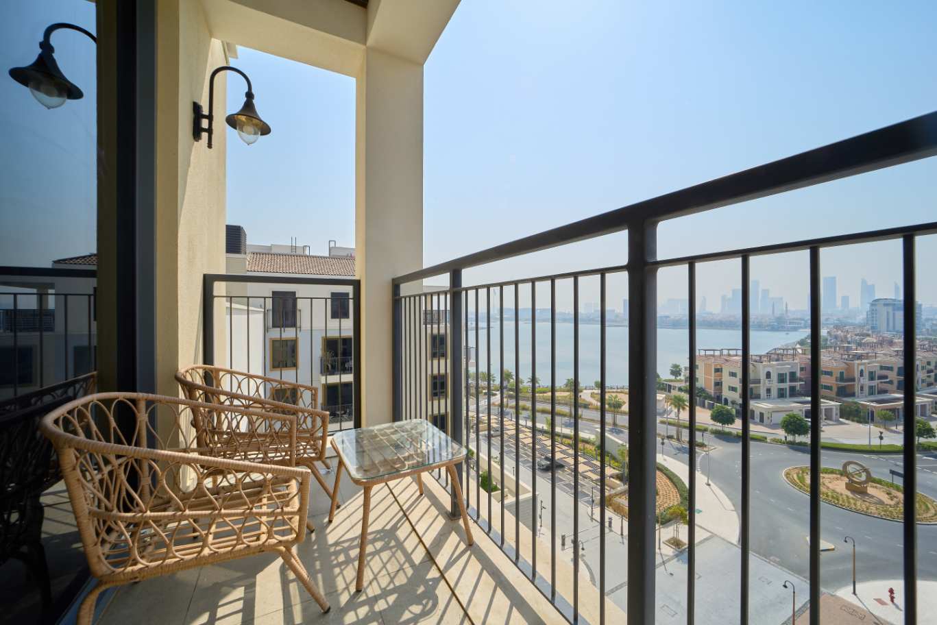 Elegant 1BR with Waterfront View at La Sirene, photo 2