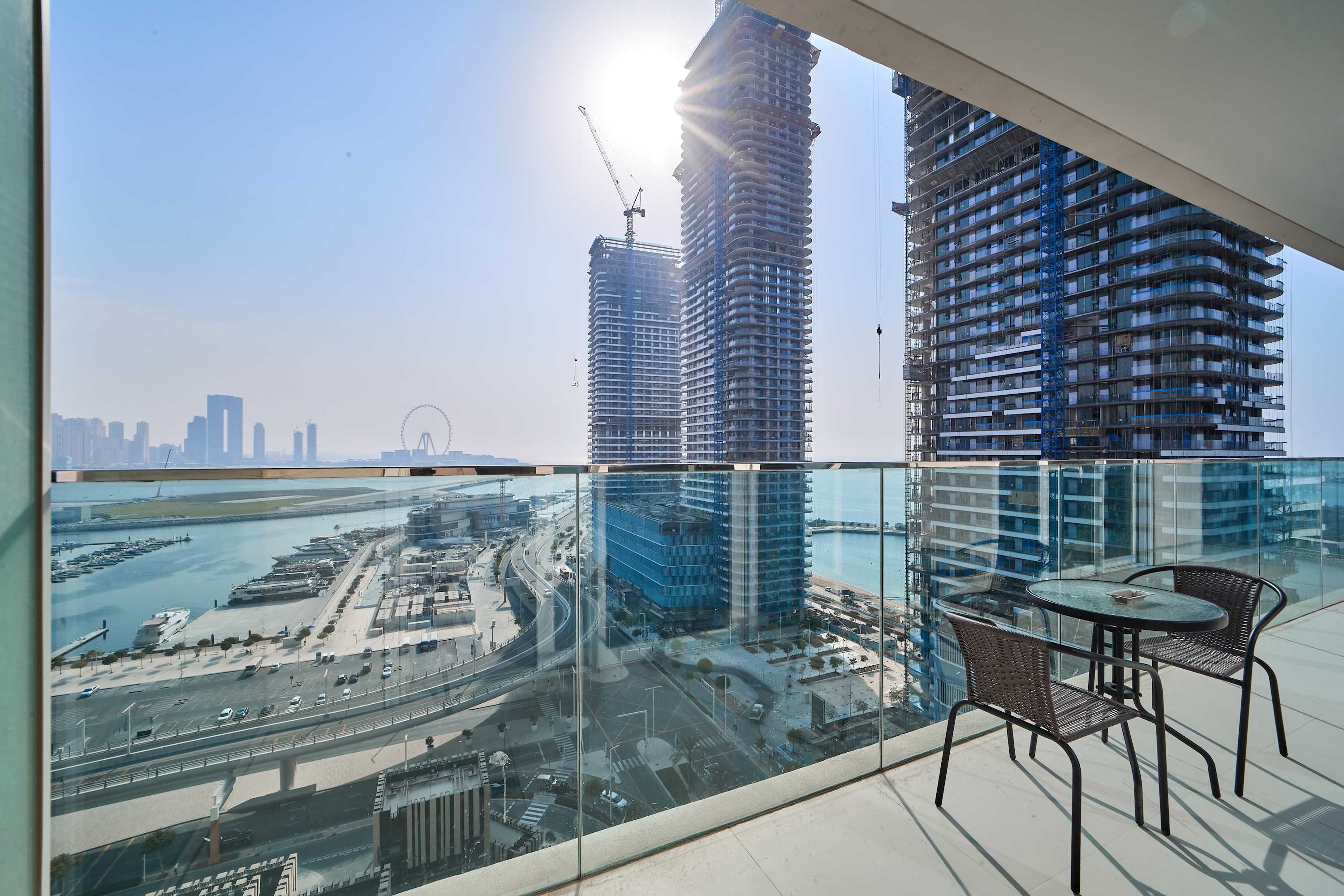 Luxury 2BR Apartment with Ain Dubai View, photo 2