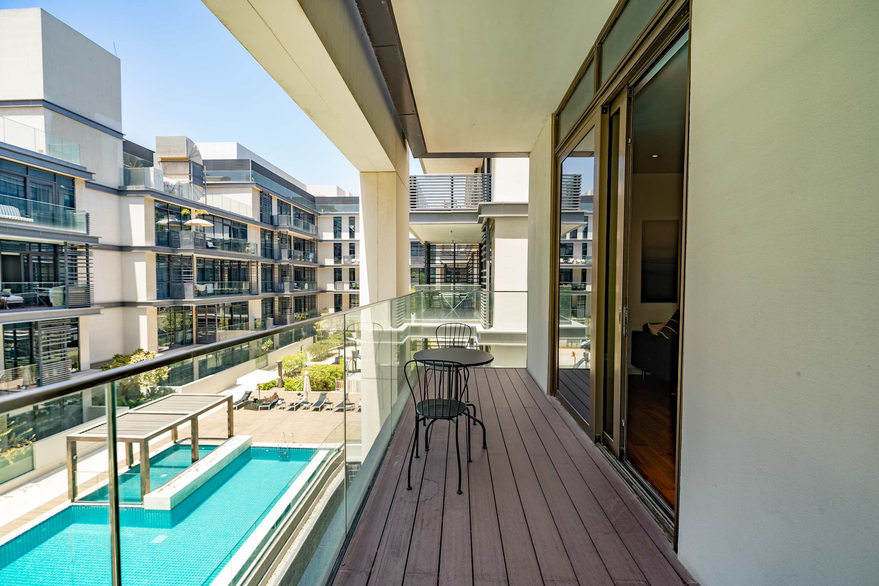 Chic 1BR Apartment in City Walk Dubai, photo 2